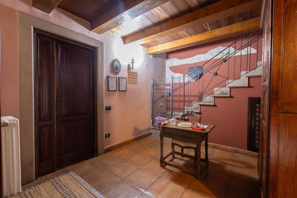 Apartamento La Casa Del Principe A Colori Nápoles Exterior foto