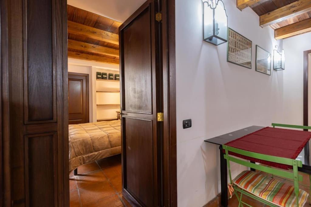 Apartamento La Casa Del Principe A Colori Nápoles Exterior foto